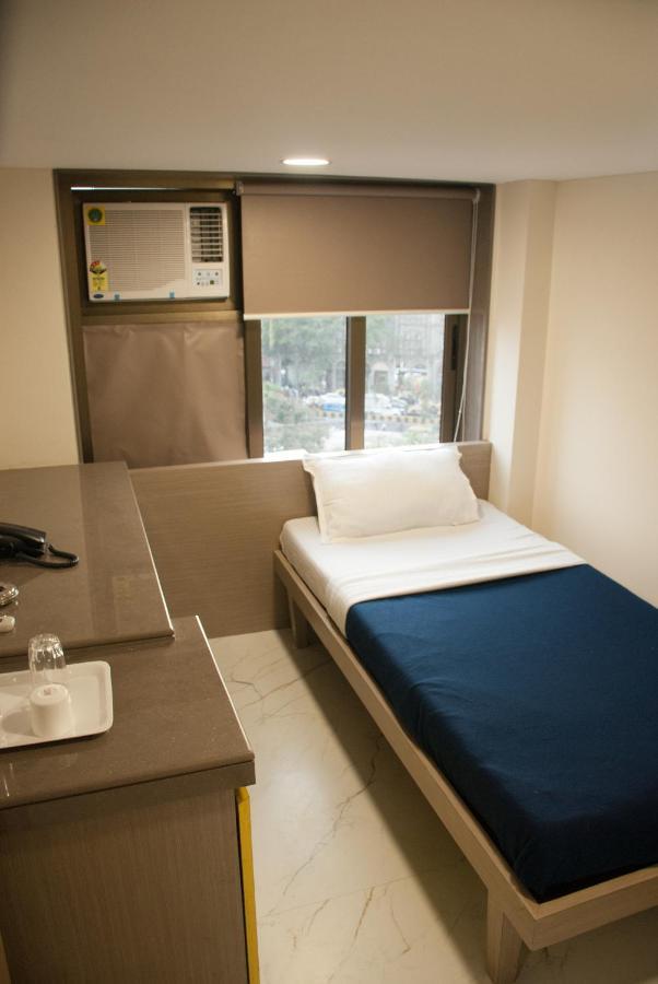 City Hotel มุมไบ ภายนอก รูปภาพ